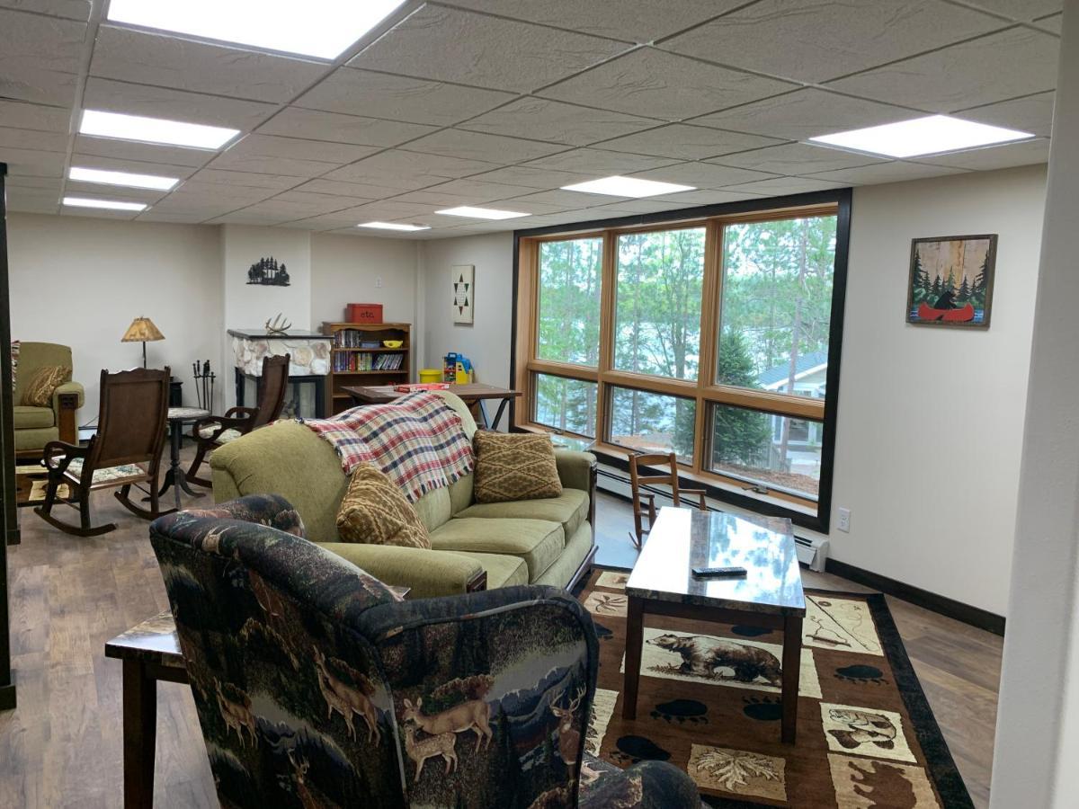 Deerwood Resort - Whippoorwill Cabin Land O'Lakes Buitenkant foto